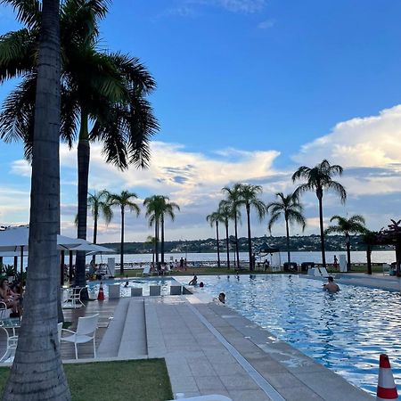 Estiloso Flat Brisas Do Lago Com Terraco Brasilia Exterior photo
