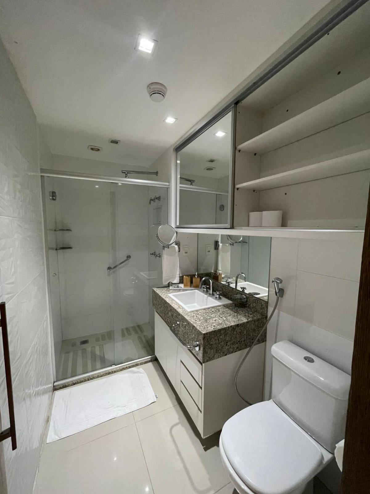 Estiloso Flat Brisas Do Lago Com Terraco Brasilia Exterior photo